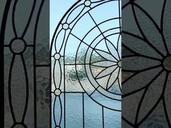 教会 グラス 円形 伝統的な ステンドグラス 窓