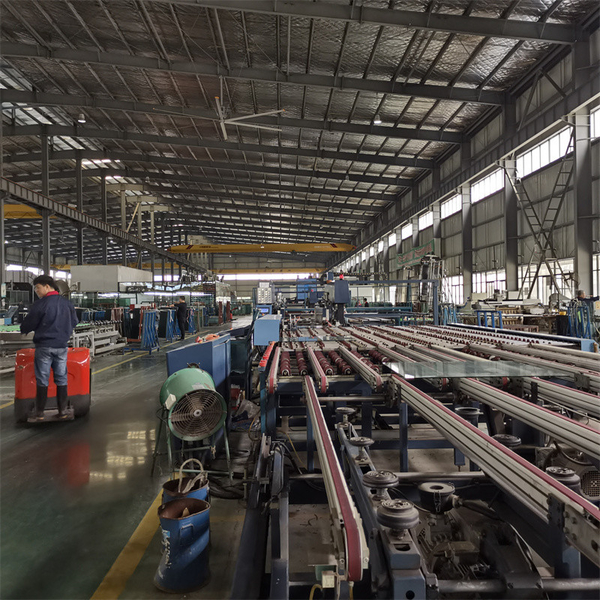 foshan nanhai ruixin glass co., ltd 製造者の生産ライン